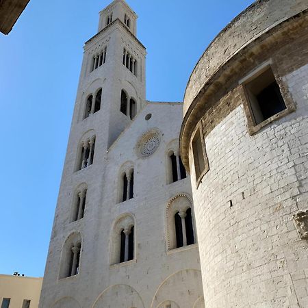 Bari Landlord 8 - Una Finestra Sulla Cattedrale Exterior foto